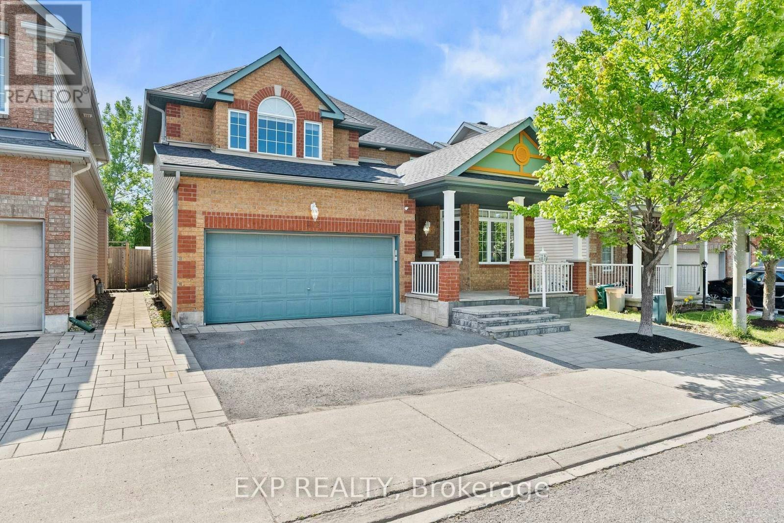 112 Redcliff Avenue, Ottawa, ON, K2J 5J7