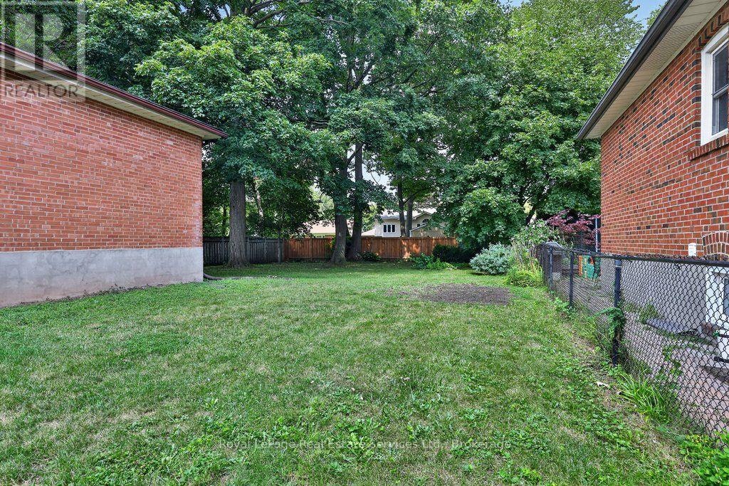MAIN-79 Kingswood Road, Oakville, ON, L6K 2E2 - 29