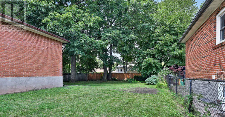MAIN-79 Kingswood Road, Oakville, ON, L6K 2E2 - 29