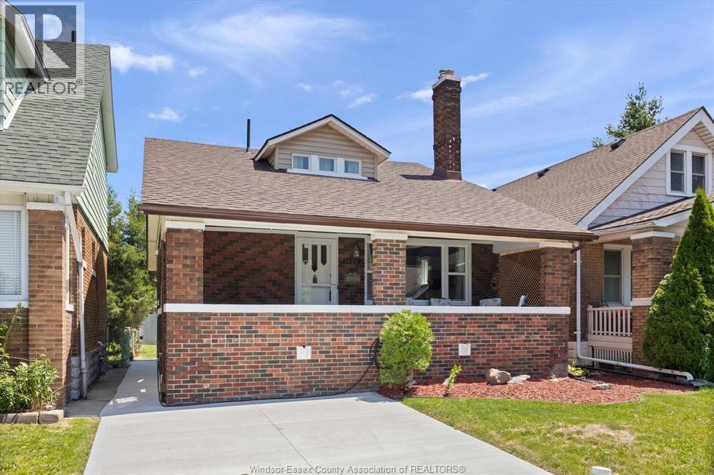 1422 Elsmere Avenue, Windsor, ON, N8X 4G9