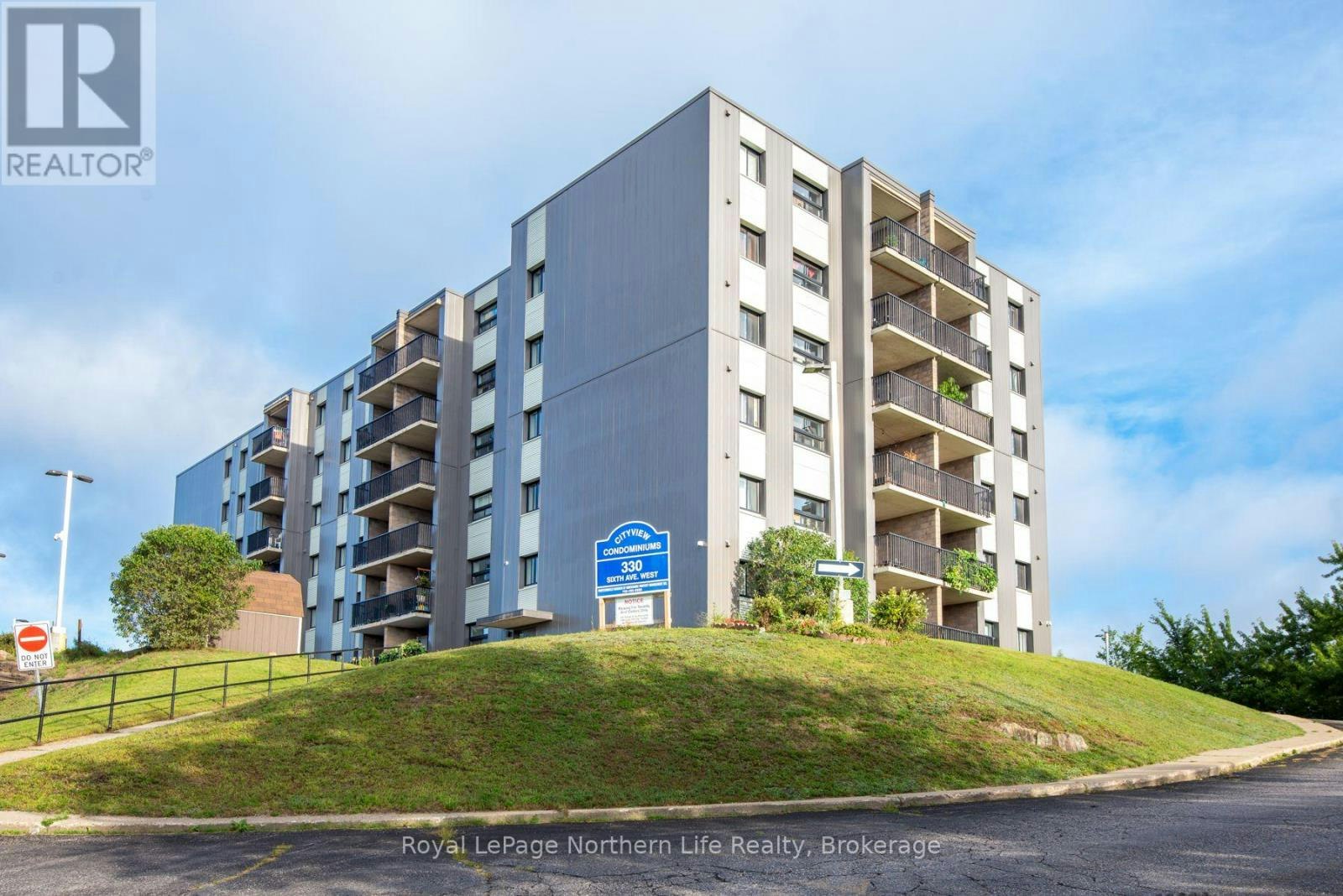 407-330 Sixth Avenue W, North Bay, ON, P1B 9G1