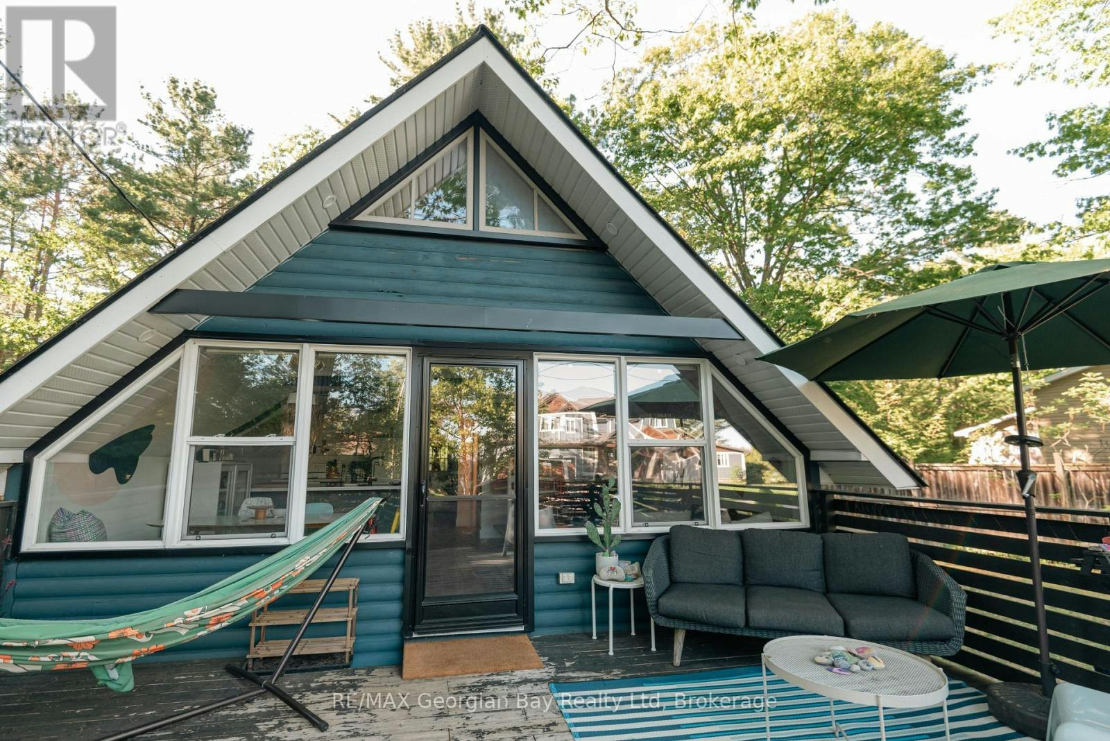 8 Sunrise Court, Tiny, ON, L9M 0H2