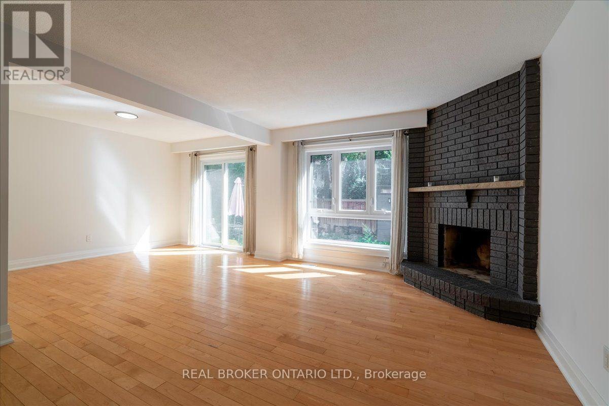 23 Haven Hill Square, Toronto, ON, M1V 1M3 - 4