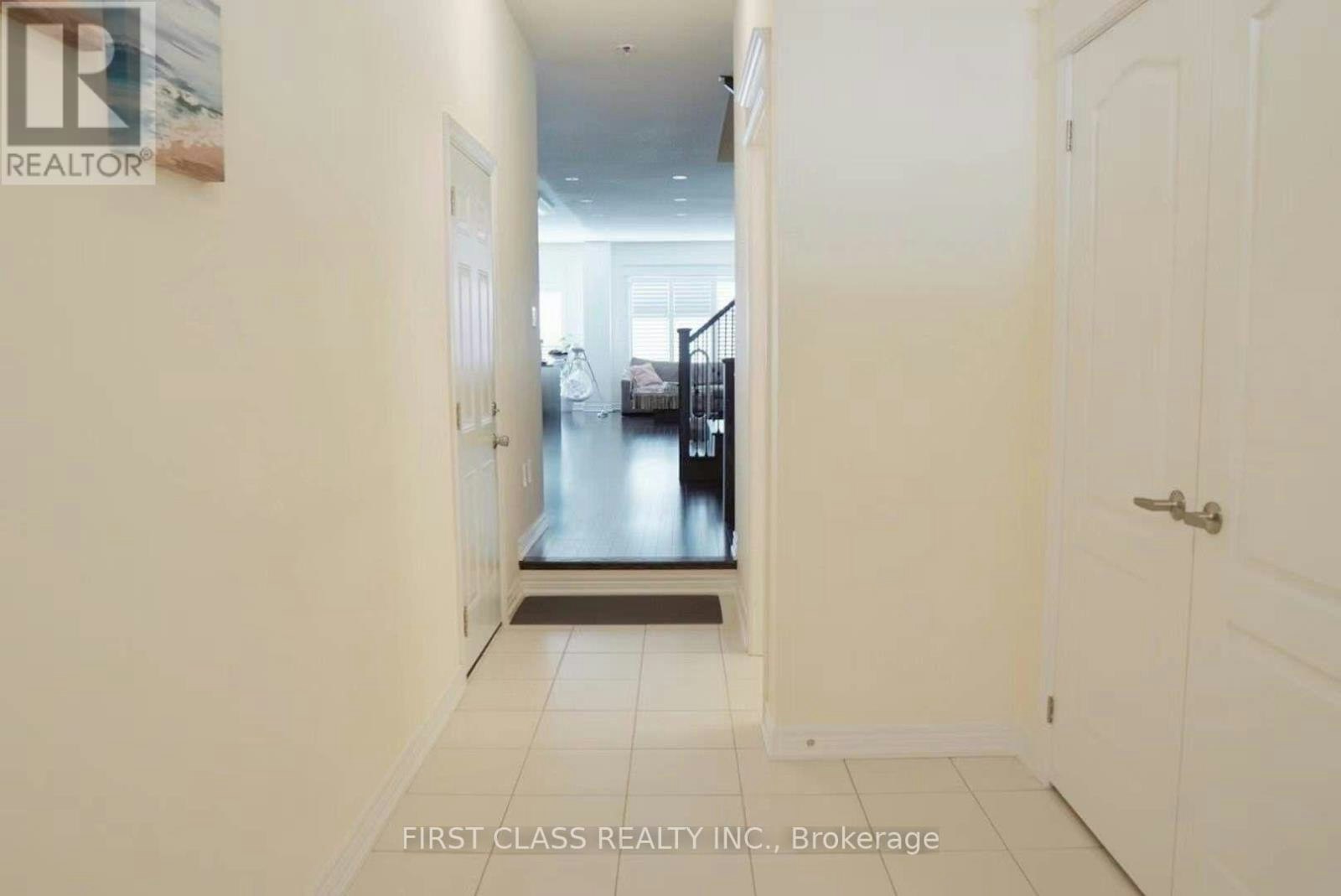 11 Twinflower Lane, Richmond Hill, ON, L4E 1E7 - 2