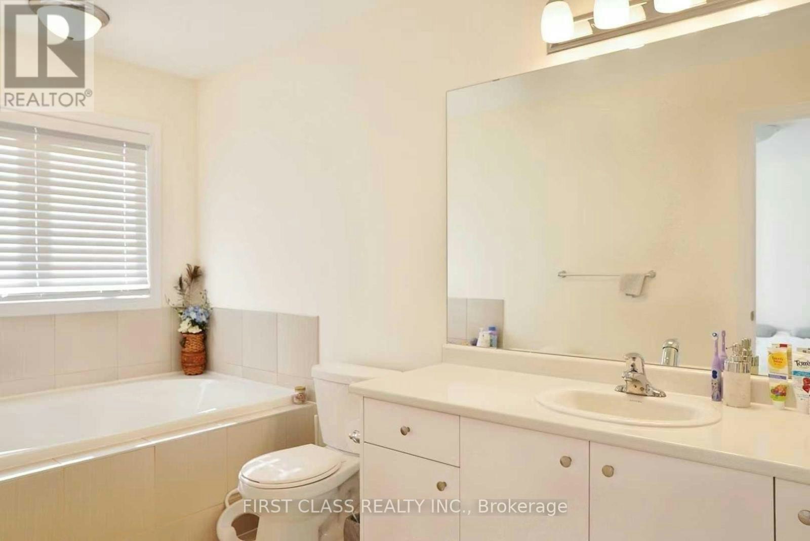 11 Twinflower Lane, Richmond Hill, ON, L4E 1E7 - 12