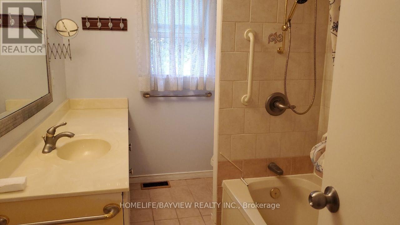 52 Wild Cherry Lane, Markham, ON, L3T 3T4 - 35
