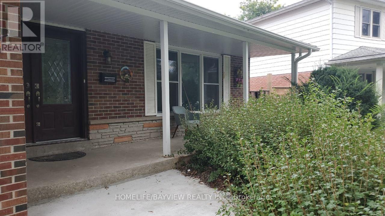 52 Wild Cherry Lane, Markham, ON, L3T 3T4 - 2