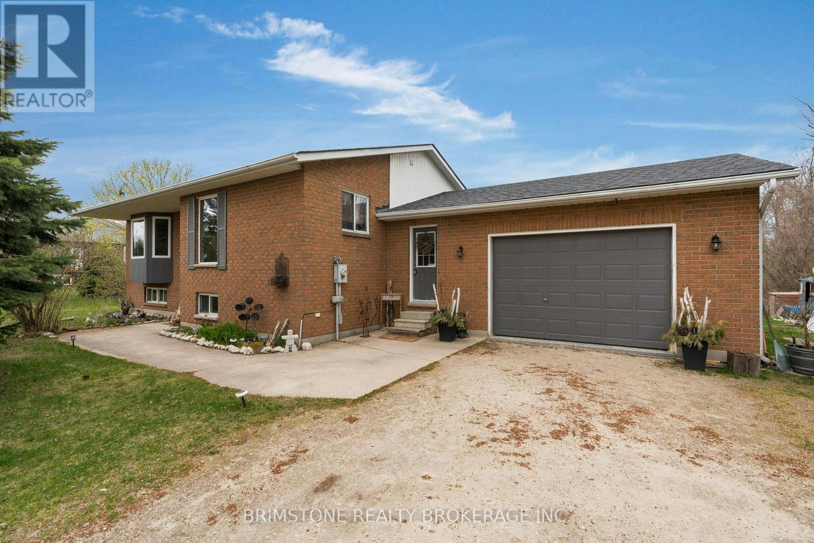 220 Morgan Road, Clearview, ON, L9Z 1N4