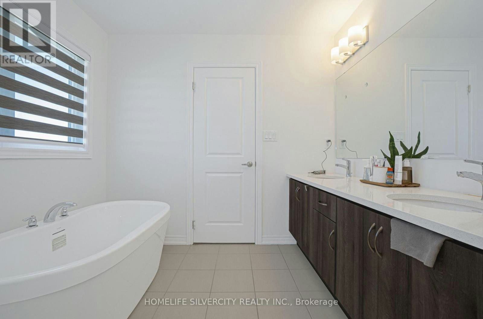 12 Kingsbury Trail, Barrie, ON, L9J 0W9 - 40