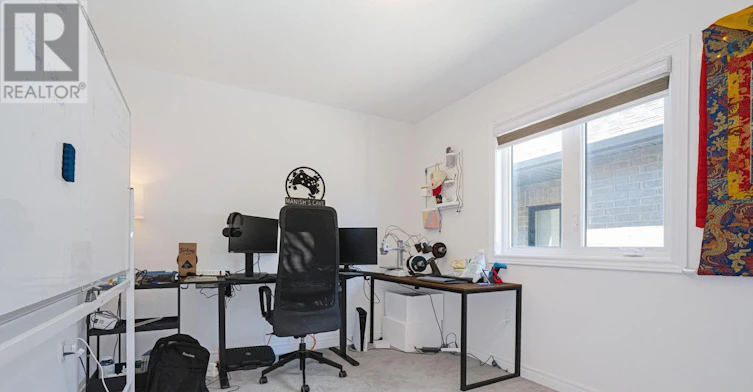 12 Kingsbury Trail, Barrie, ON, L9J 0W9 - 35
