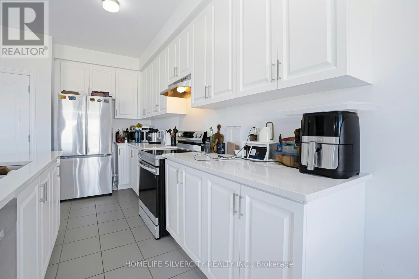 12 Kingsbury Trail, Barrie, ON, L9J 0W9 - 21