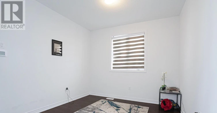 12 Kingsbury Trail, Barrie, ON, L9J 0W9 - 11