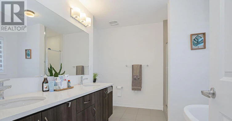 12 Kingsbury Trail, Barrie, ON, L9J 0W9 - 39