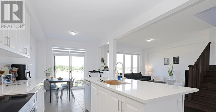 12 Kingsbury Trail, Barrie, ON, L9J 0W9 - 20