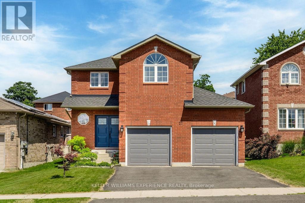 27 Michelle Drive, Barrie, ON, L4N 5Y4