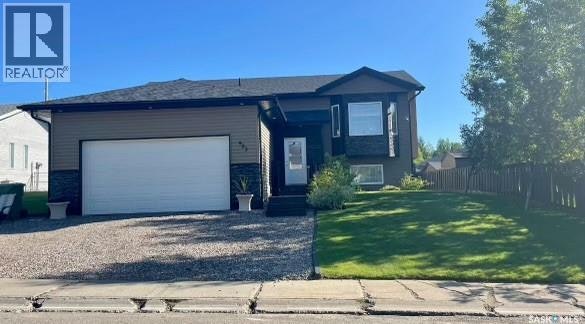 903 Sinotte Crescent, La Ronge, SK, S0J 1L0