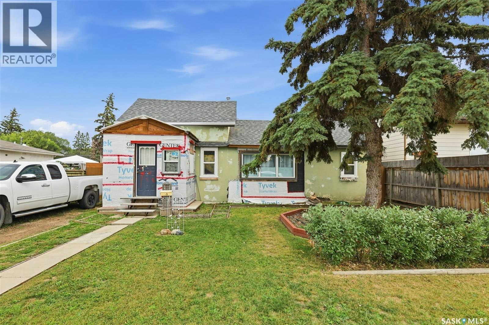 450 Y Avenue S, Saskatoon, SK, S7M 3J9