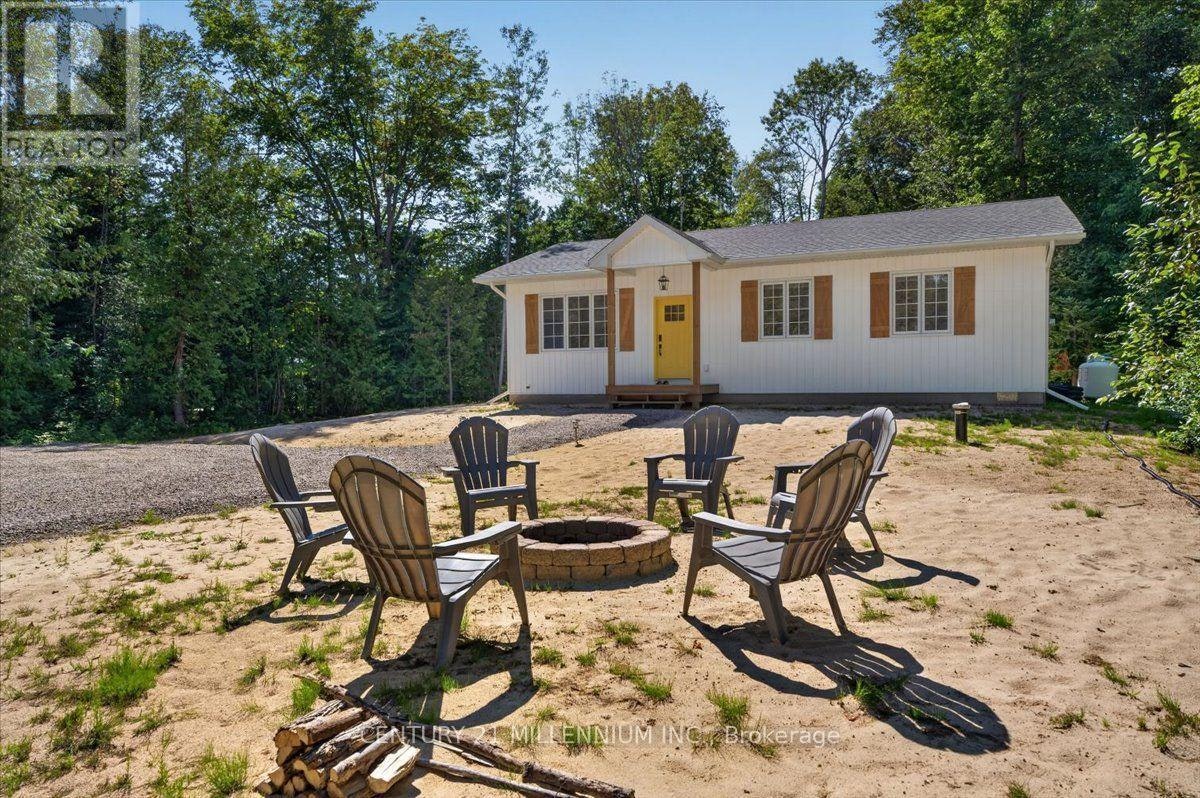 34 Rolling Hills Drive, South Bruce Peninsula, ON, N0H 2T0