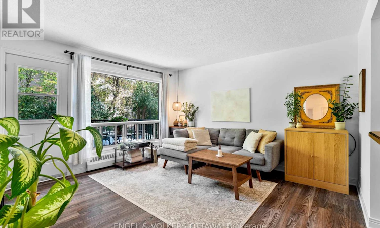 11-270 Beechwood Avenue