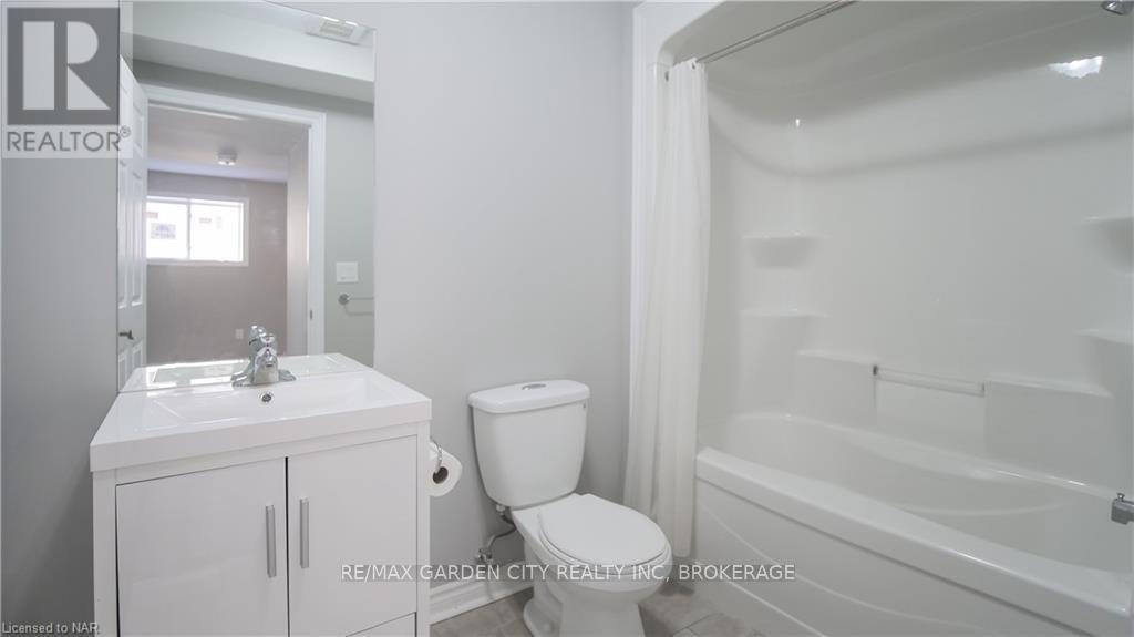 LOWER-113 Thorold Road, Welland, ON, L3C 3V1 - 13