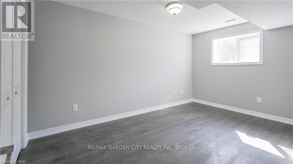LOWER-113 Thorold Road, Welland, ON, L3C 3V1 - 11
