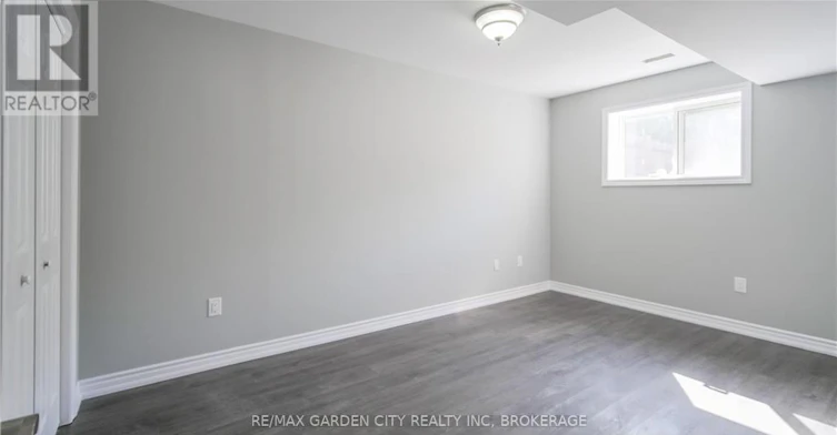 LOWER-113 Thorold Road, Welland, ON, L3C 3V1 - 11