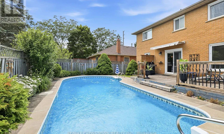 4 Martinet Street