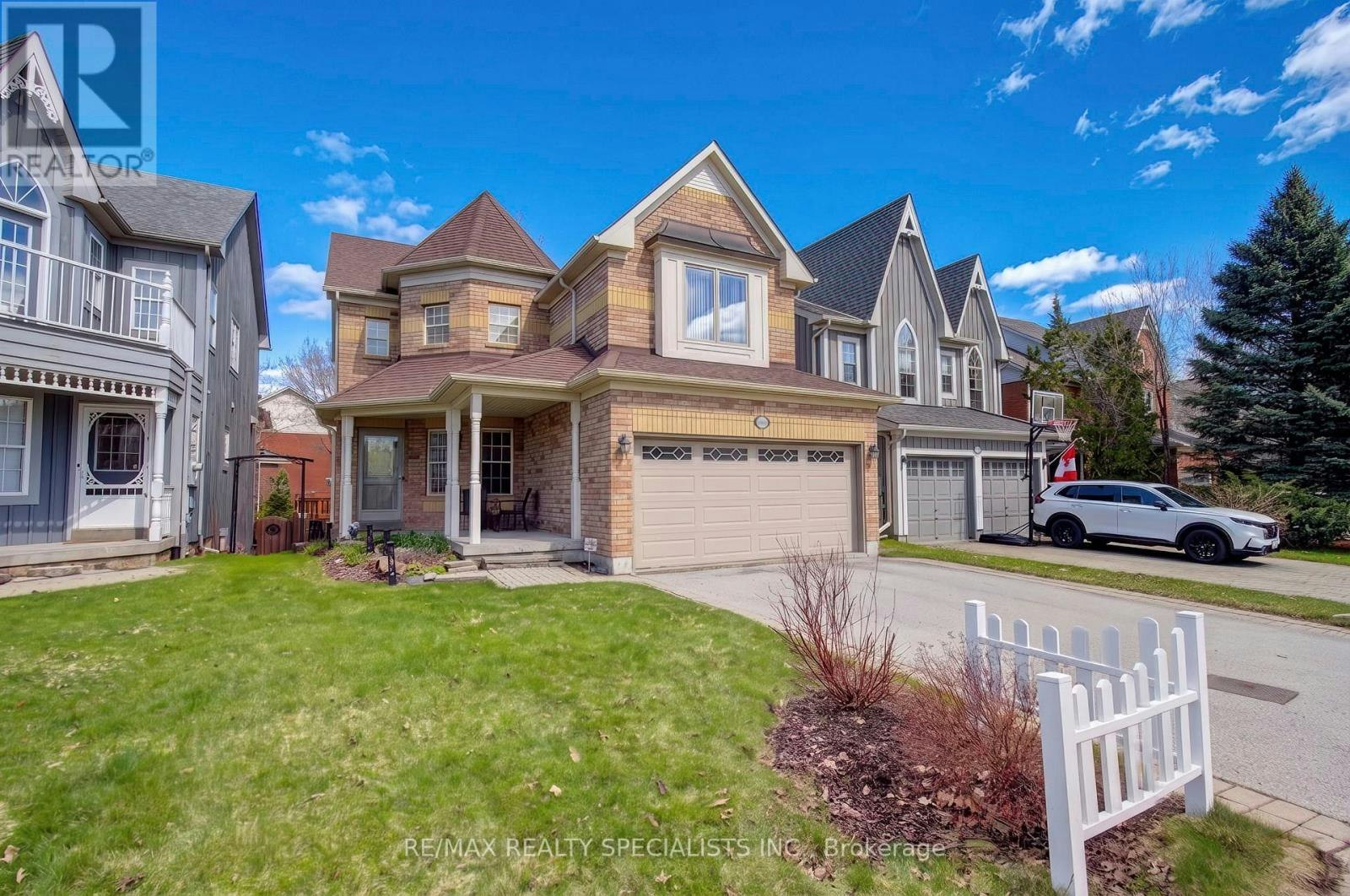 6960 Historic Trail, Mississauga, ON, L5W 1C2