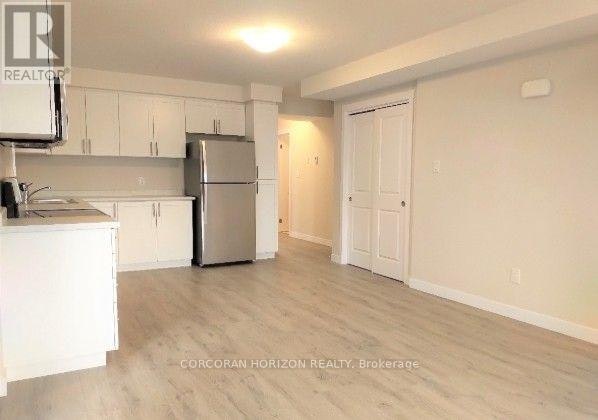 B1-160 Rochefort Street, Kitchener, ON, N2R 0C1 - 7