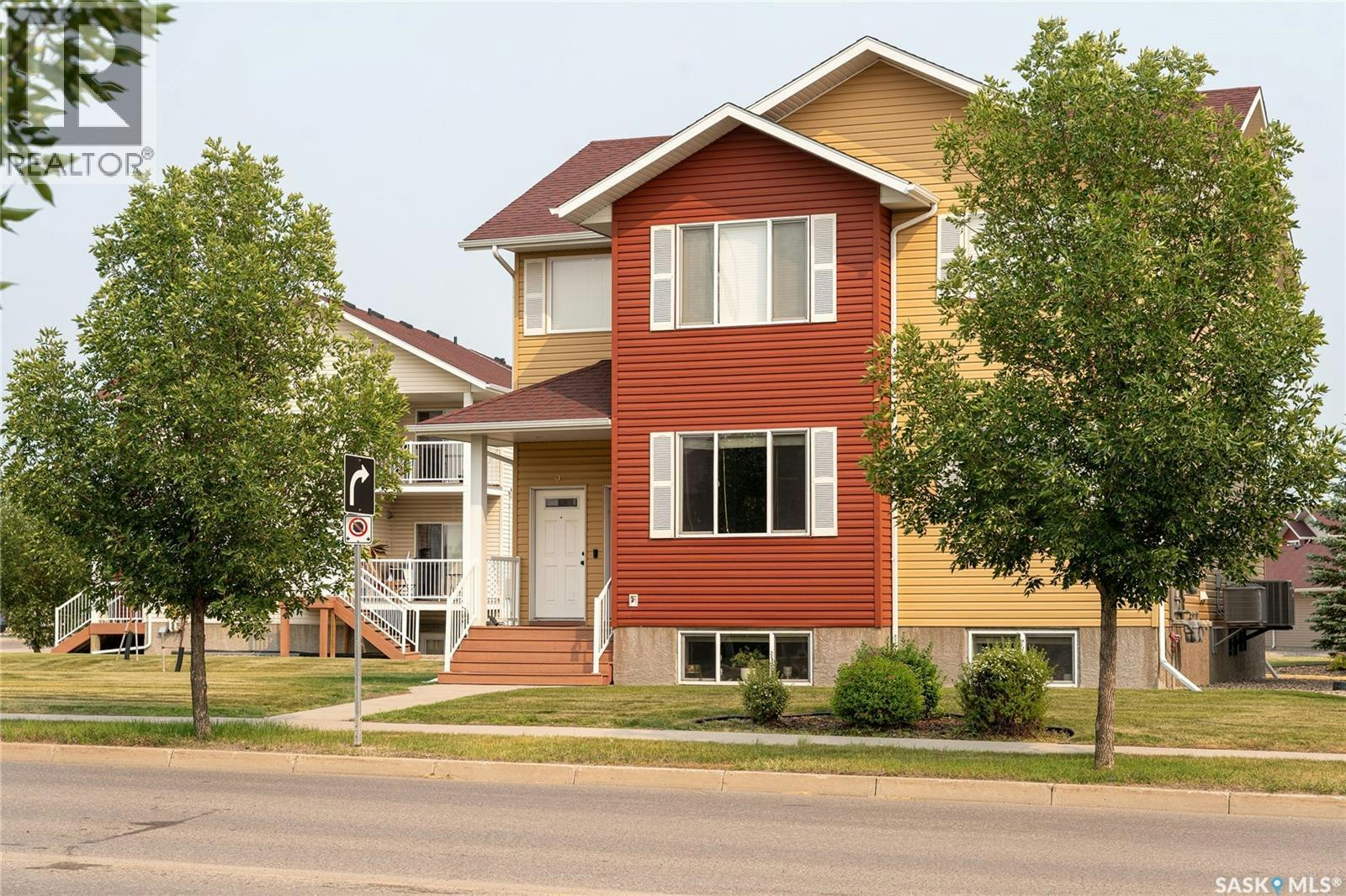 8-5004 James Hill Road, Regina, SK, S4W 0B8