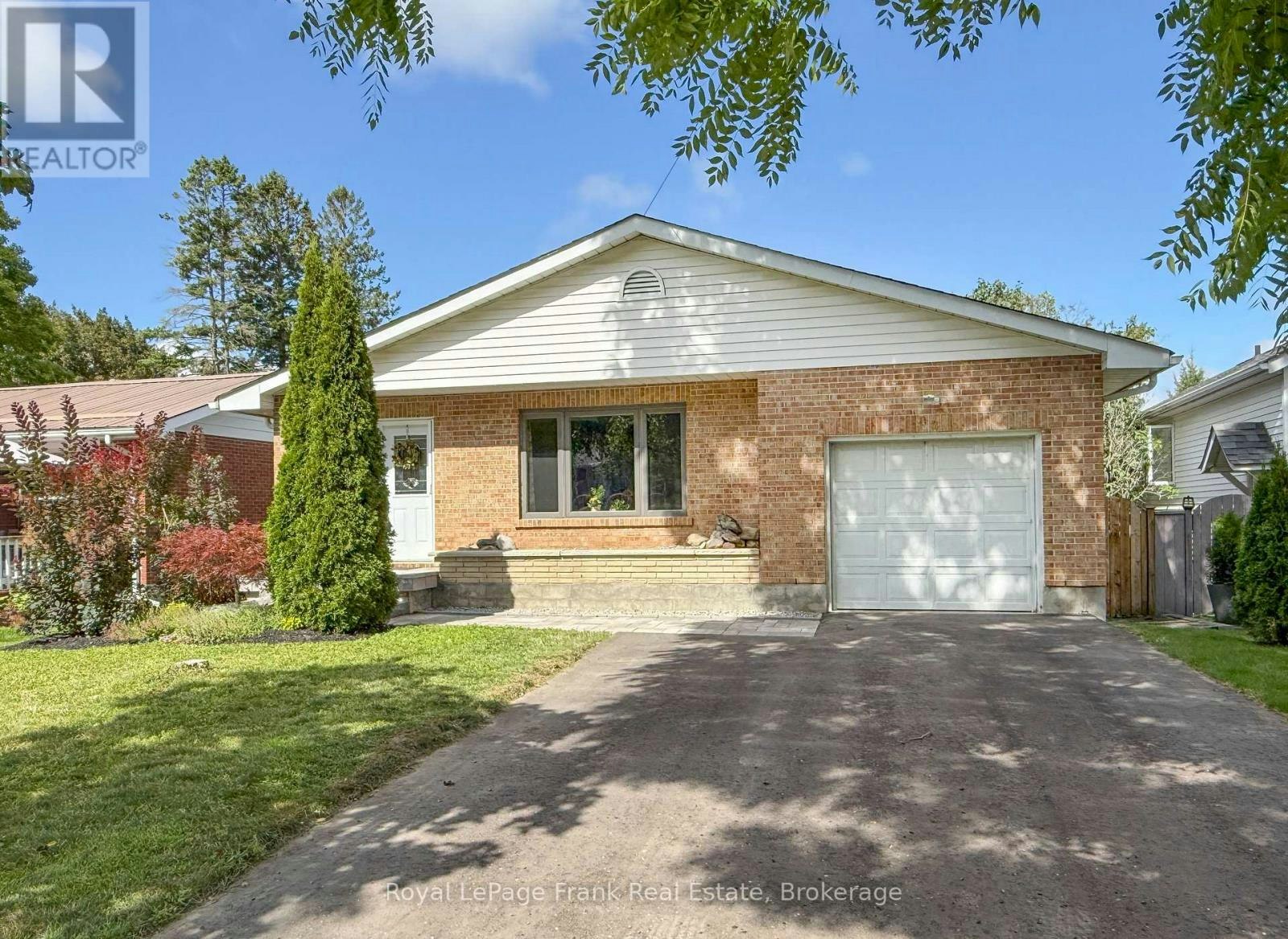 82 Union Avenue, Scugog, ON, L9L 1G2