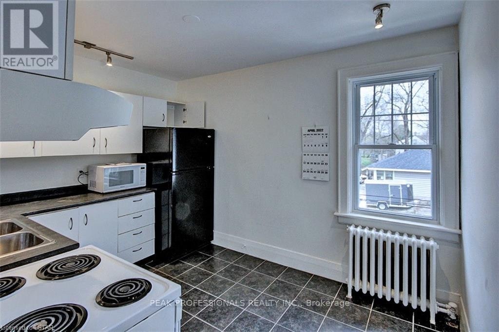 UPPER-35 Cliftonvale Avenue, London, ON, N6J 1J5 - 4