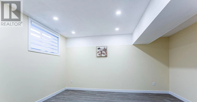 LOWER-19 Windingway Crescent, London, ON, N6G 3E8 - 3