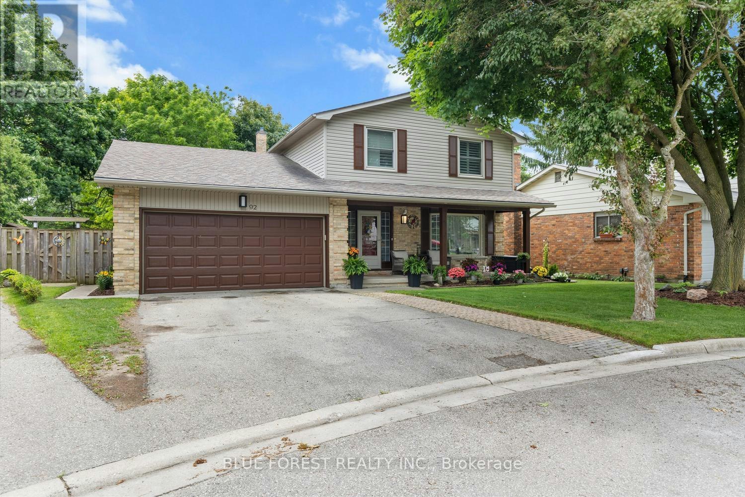 92 Salem Court, London, ON, N6K 1S9