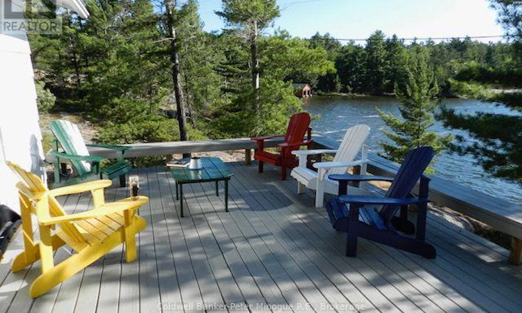 82 Jessup Island