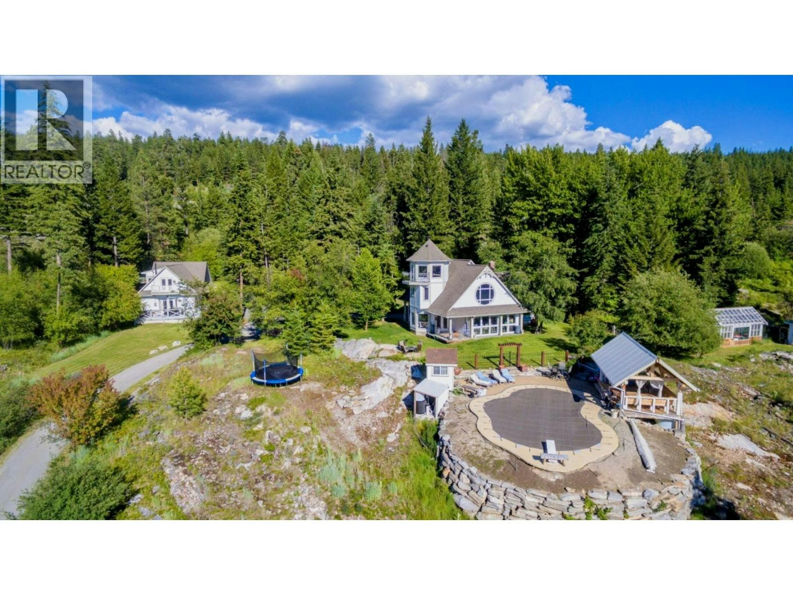 114 Bear End Road, Okanagan Falls, BC, V2A 8V6