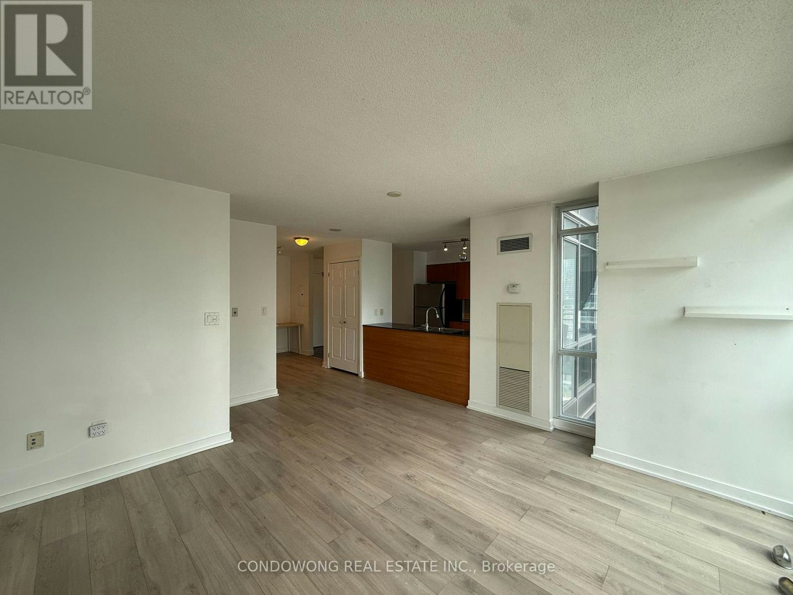 1206-11 Brunel Court, Toronto, ON, M5V 3Y3 - 9