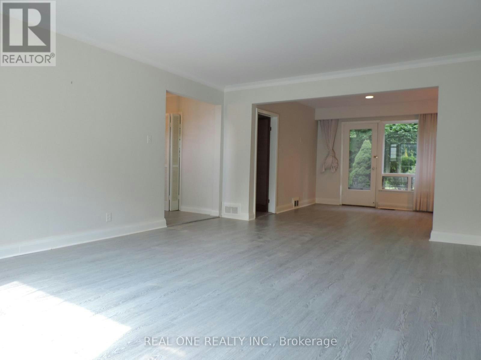 616 Briar Hill Avenue, Toronto, ON, M5N 1N2 - 4
