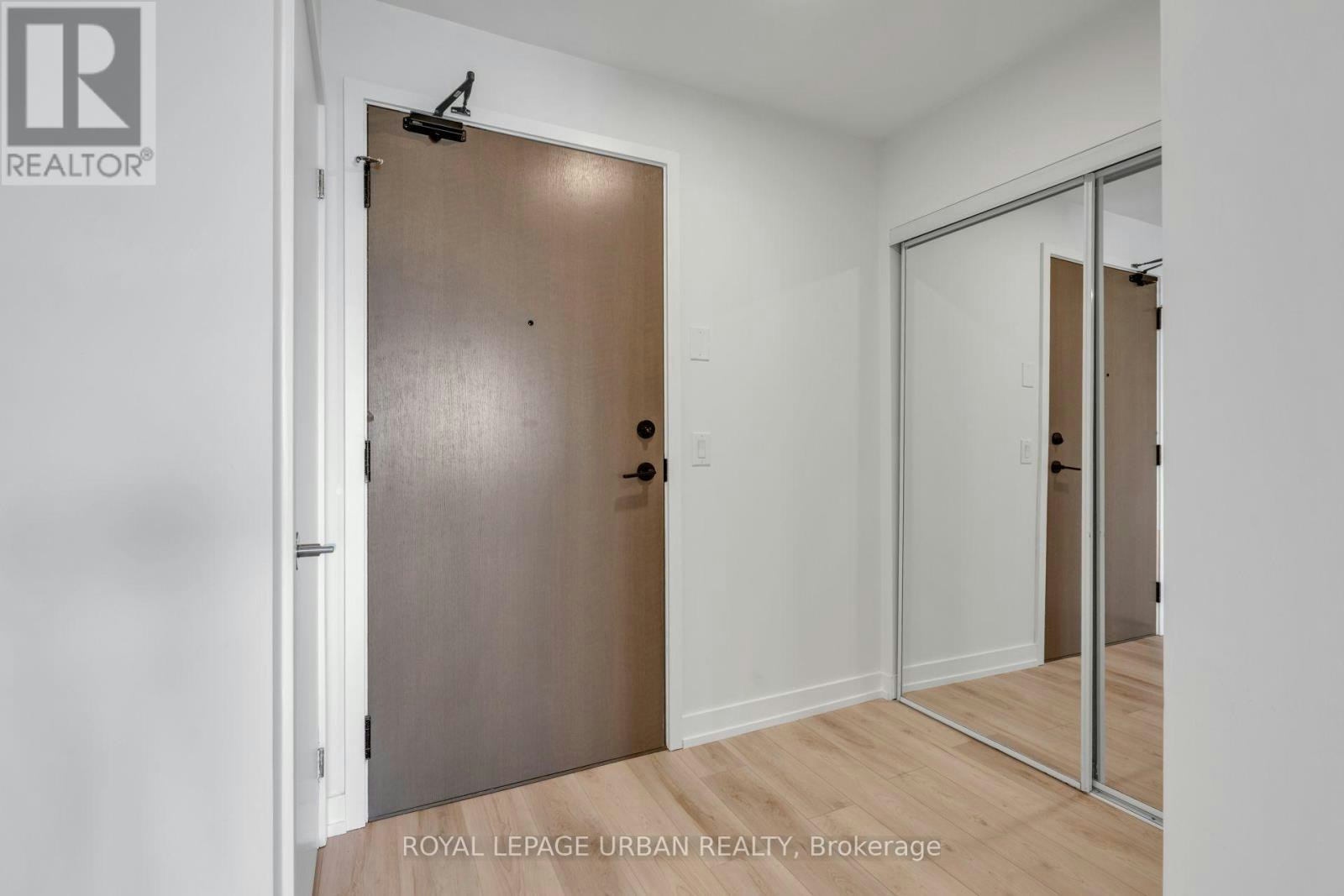 607-225 Sumach Street, Toronto, ON, M5A 0P8 - 23