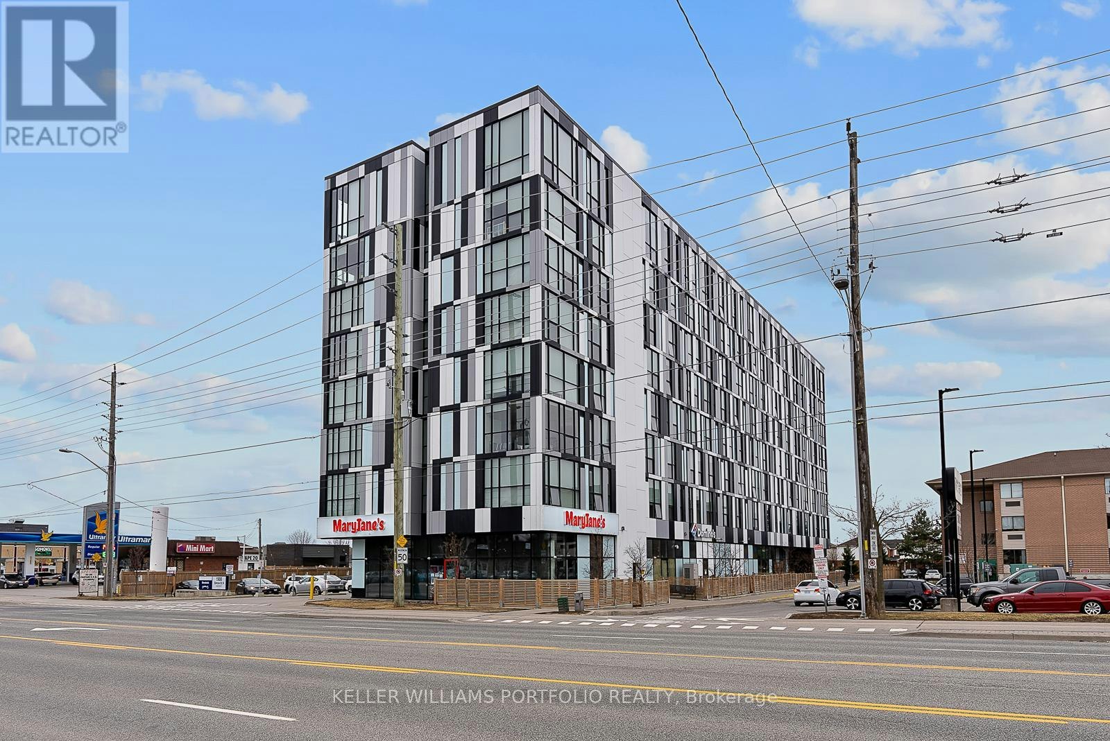 310-1900 Simcoe Street N, Oshawa, ON, L1G 0C1