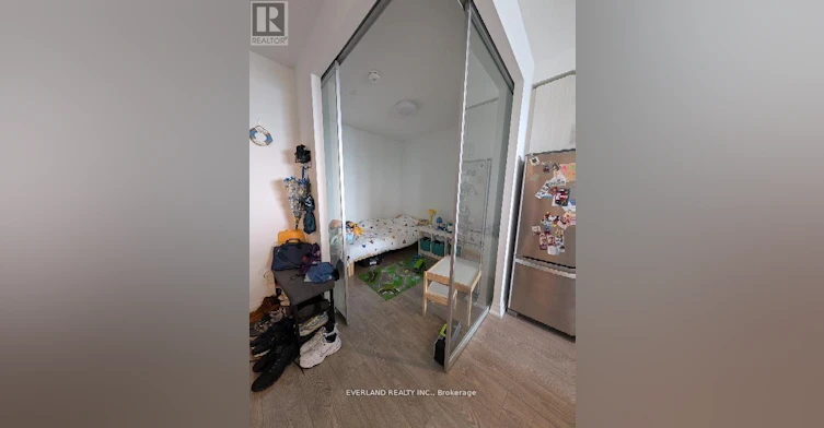 1410-286 Main Street, Toronto, ON, M4C 4X4 - 2