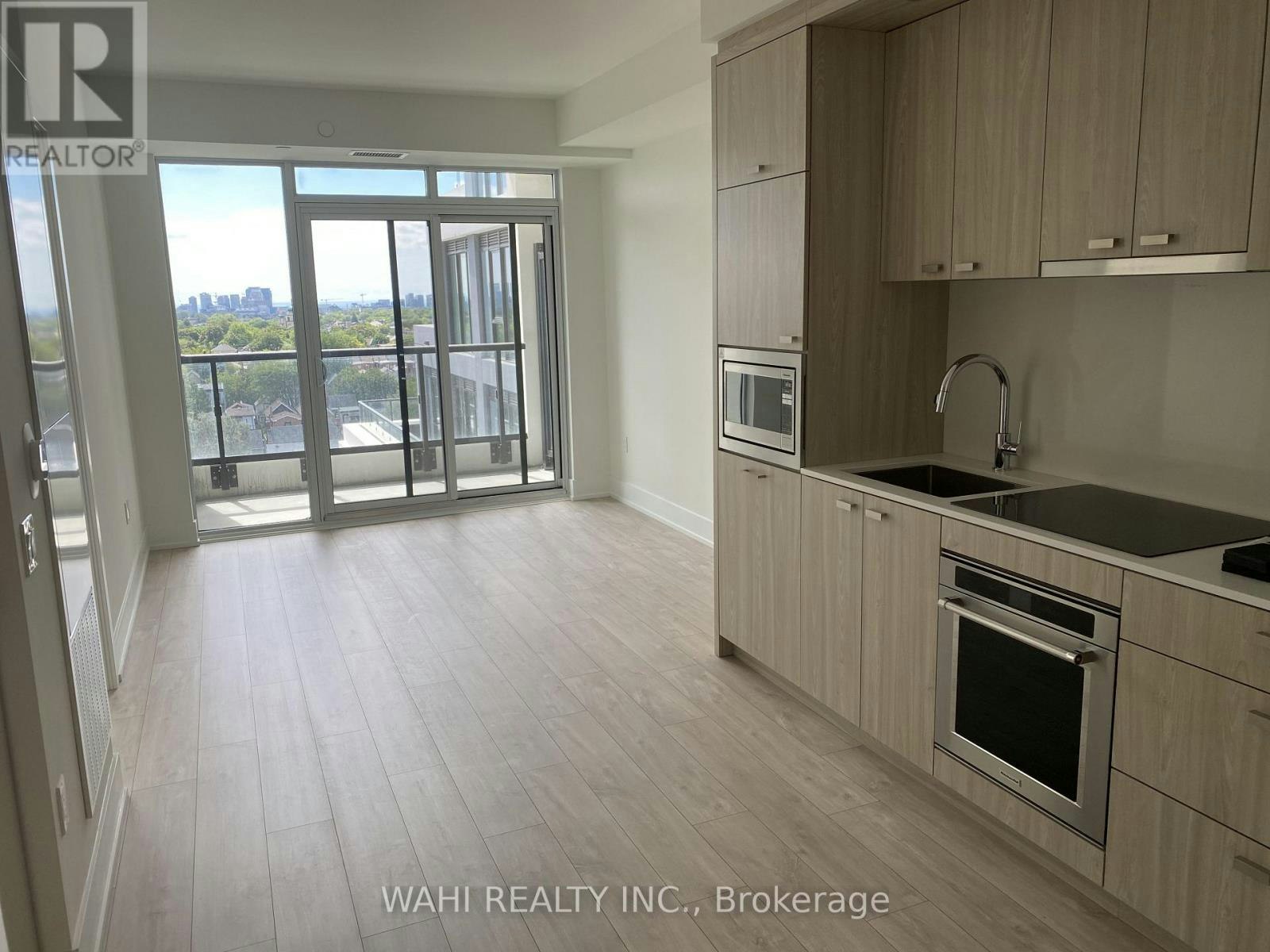 838-858 Dupont Street W, Toronto, ON, M6G 0C1 - 2