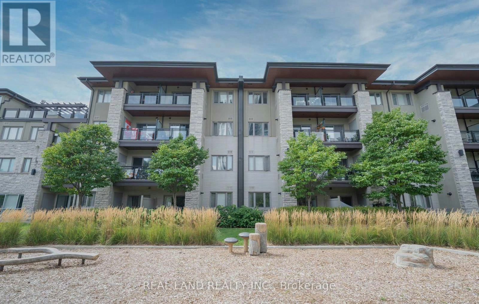 127-570 Lolita Gardens, Mississauga, ON, L5A 0A1