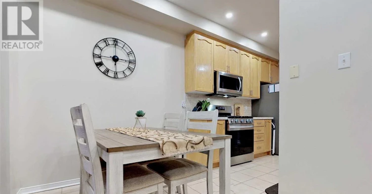3258 Angel Pass Drive, Mississauga, ON, L5M 7J7 - 13