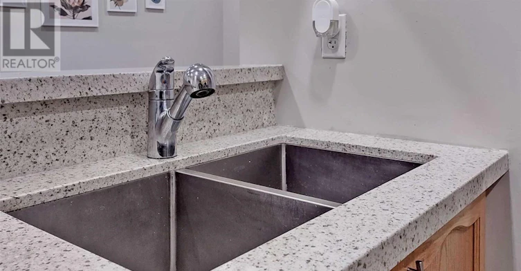 3258 Angel Pass Drive, Mississauga, ON, L5M 7J7 - 7