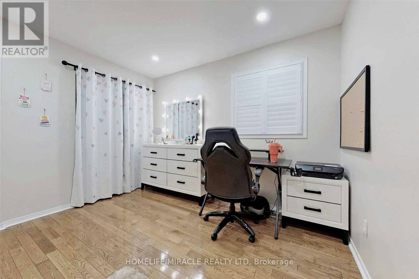 3258 Angel Pass Drive, Mississauga, ON, L5M 7J7 - 22