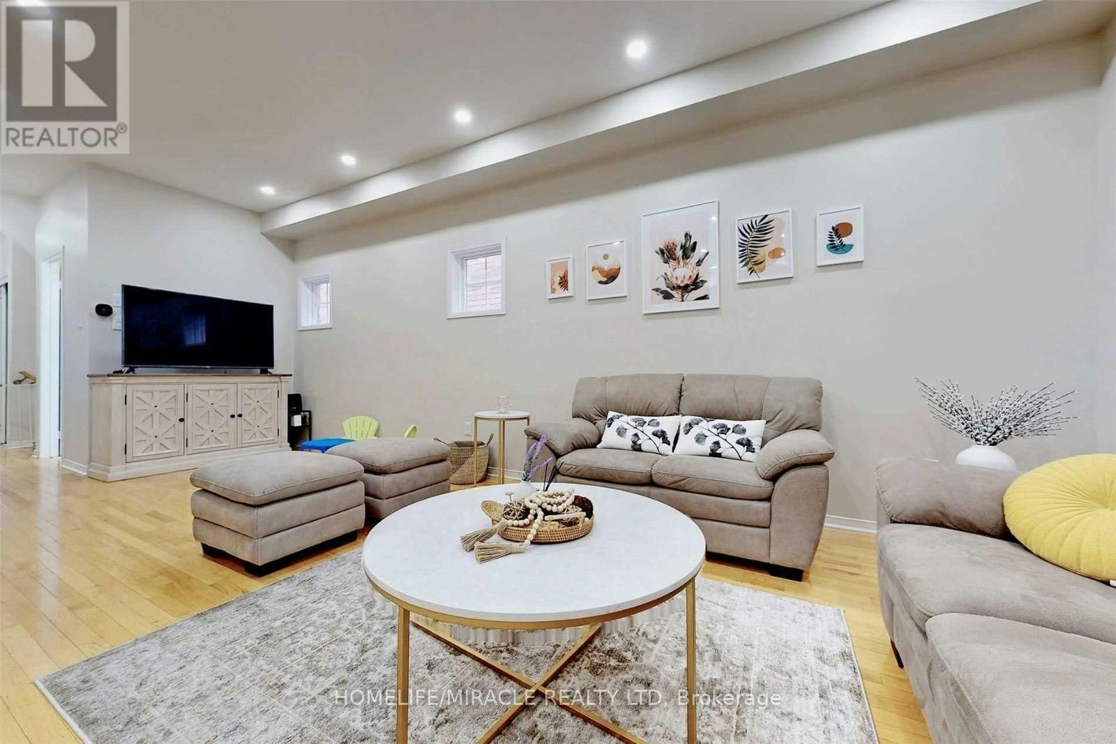 3258 Angel Pass Drive, Mississauga, ON, L5M 7J7 - 16