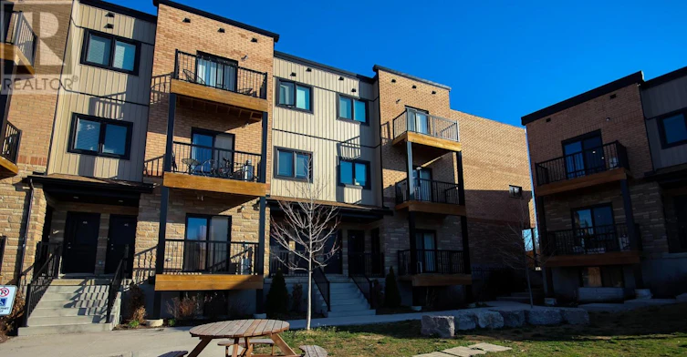 2B-164 Heiman Street, Kitchener, ON, N2M 0B8