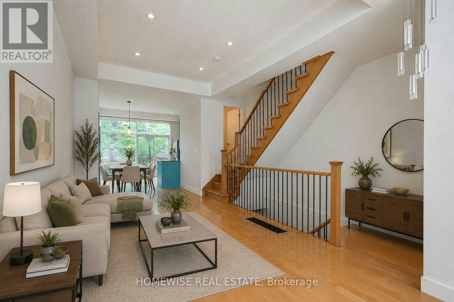 476 King Street E, Toronto, ON, M5A 1L8