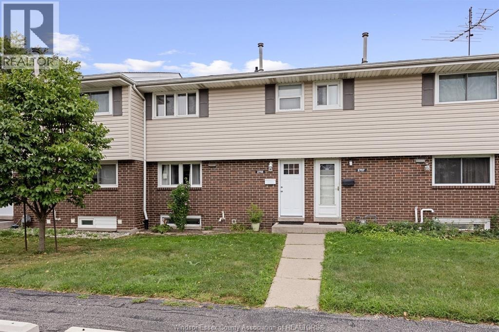 11-2755 Meadowbrook, Windsor, ON, N8T 2Y6